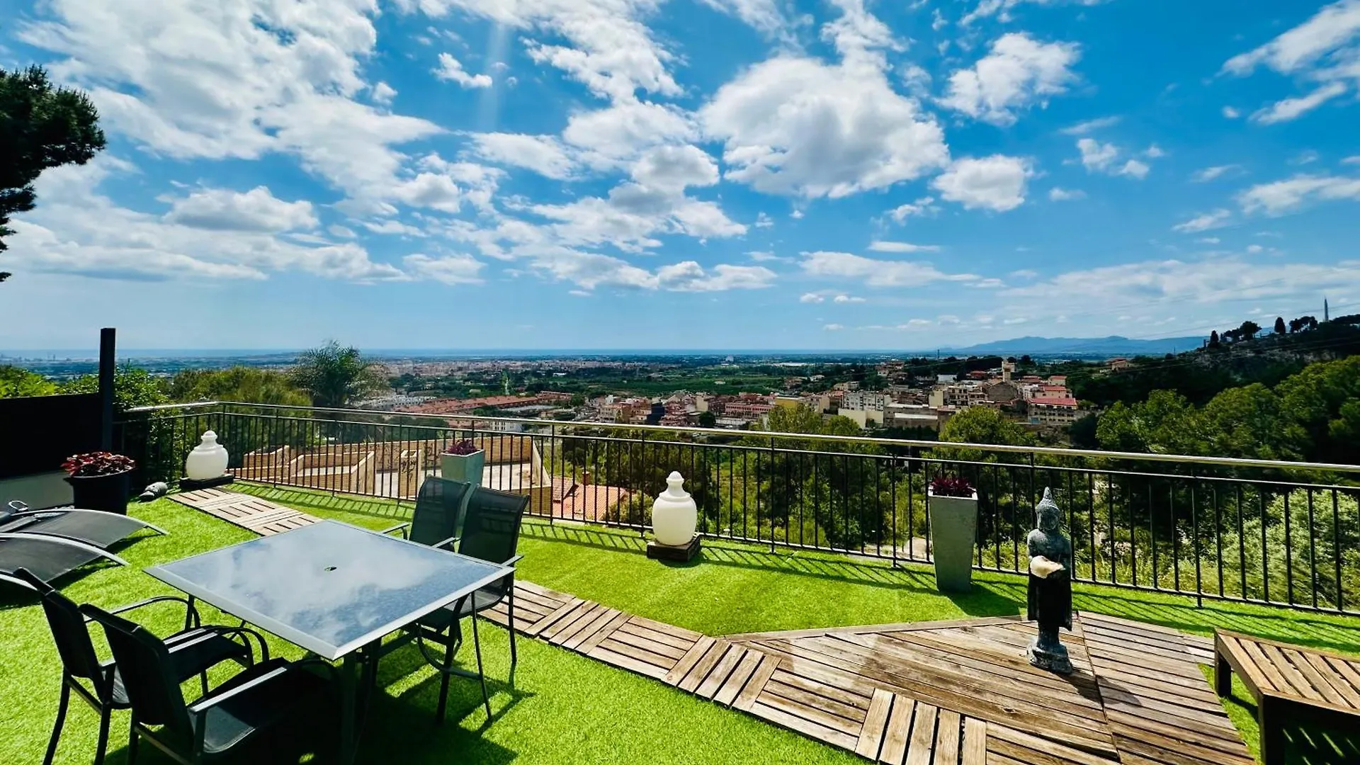 Home Mirador Castellvell Испания