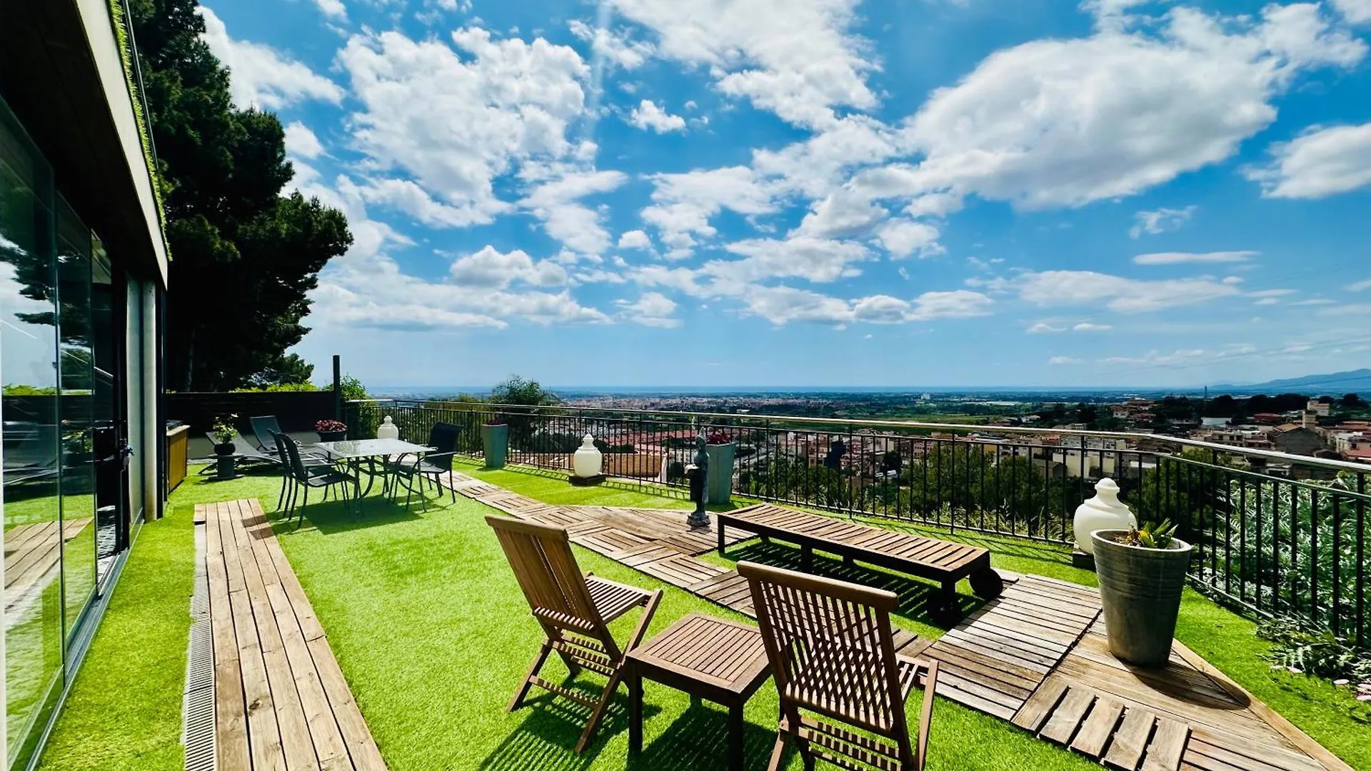Home Mirador Castellvell Апартаменты