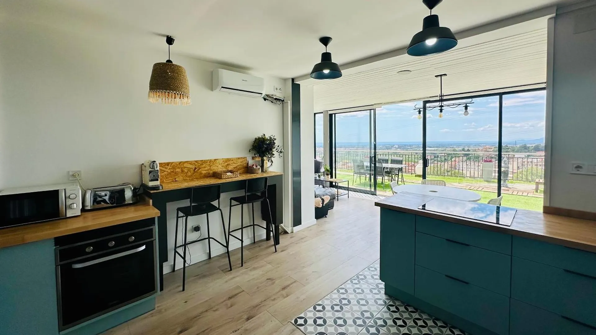 Home Mirador Castellvell